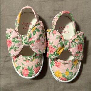Janie and jack toddler girl canvas shoes. Size 6. Worn 5 times. In great shape.